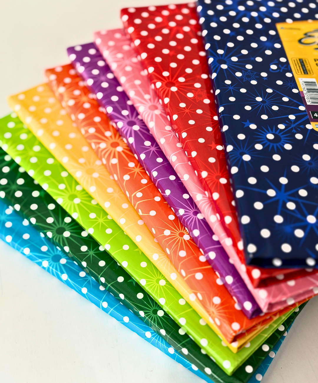 Cuaderno Exito lunares tapa dura 48 hojas rayadas amarillo